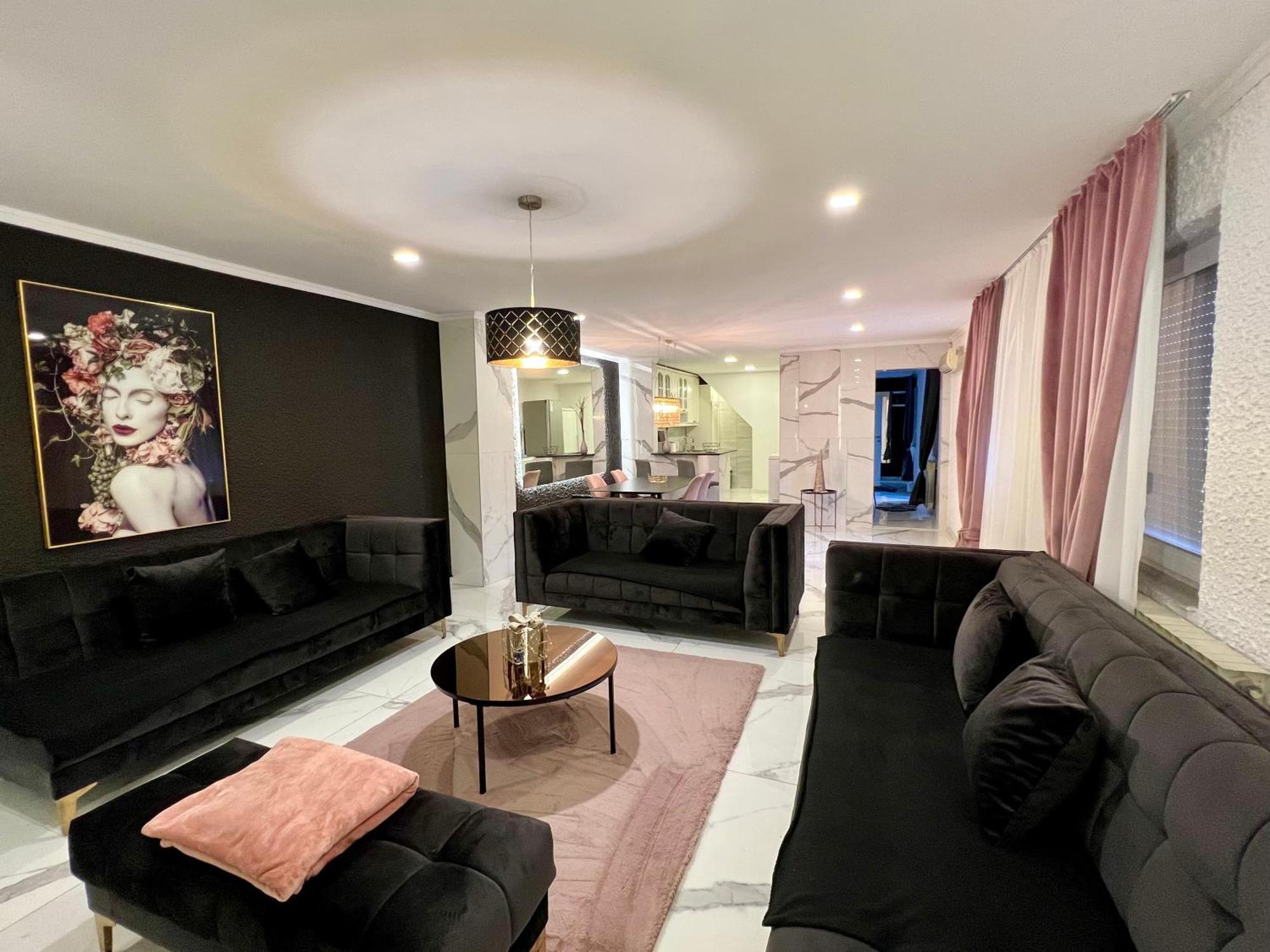 Golden House Villa Osijek Exterior photo